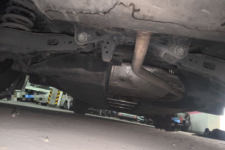 Used Toyota IZOA 2018 2.0L Yichi Version China VI Standard Chassis Rear
