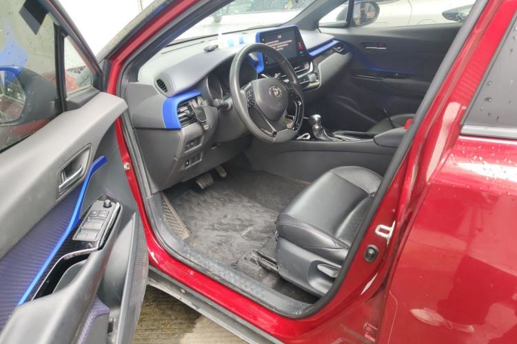 Used Toyota IZOA 2018 2.0L Yichi Version China VI Standard Driver Seat