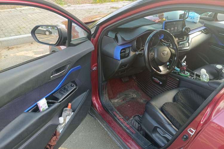 Used Toyota IZOA 2018 2.0L Yichi Edition China V Standard Driver Seat