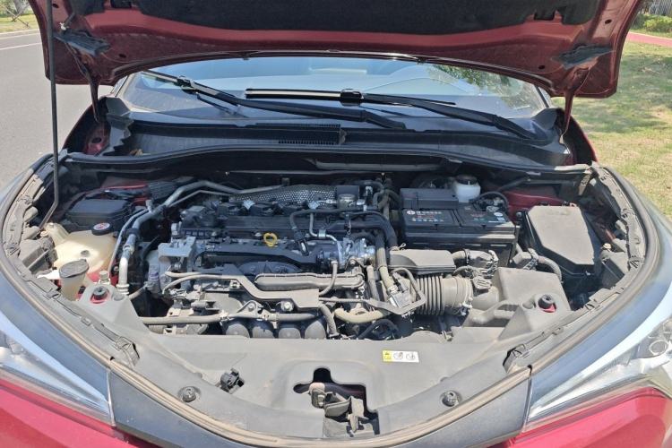 Used Toyota IZOA 2018 2.0L Yichi Edition China V Standard Engine Bay
