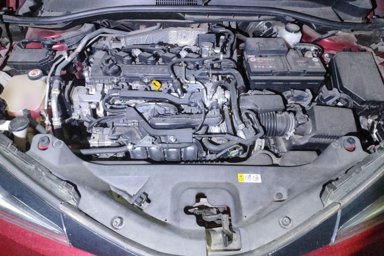 Used Toyota IZOA 2018 2.0L Yichi Edition China V Standard Engine Bay