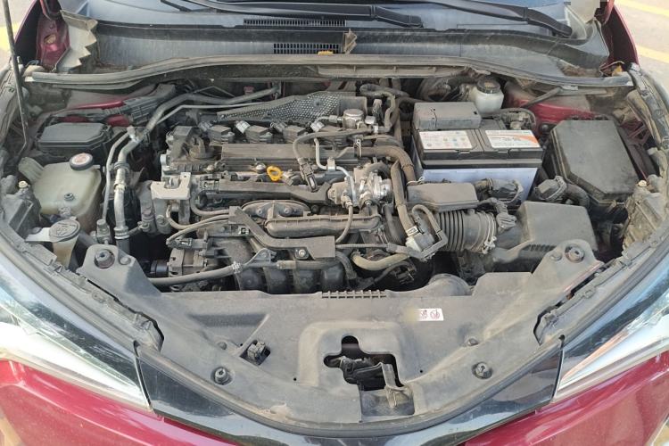 Used Toyota IZOA 2018 2.0L Yichi Edition China V Standard Engine Bay