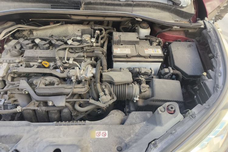 Used Toyota IZOA 2018 2.0L Yichi Version China VI Standard Engine Bay Left
