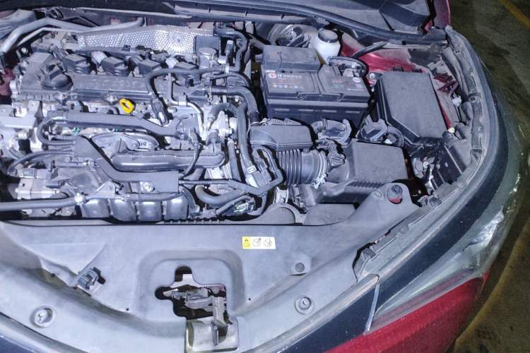 Used Toyota IZOA 2018 2.0L Yichi Edition China V Standard Engine Bay Left