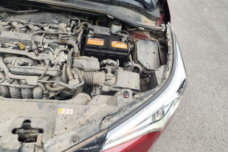 Used Toyota IZOA 2018 2.0L Yixuan Version China V Standard Engine Bay Left