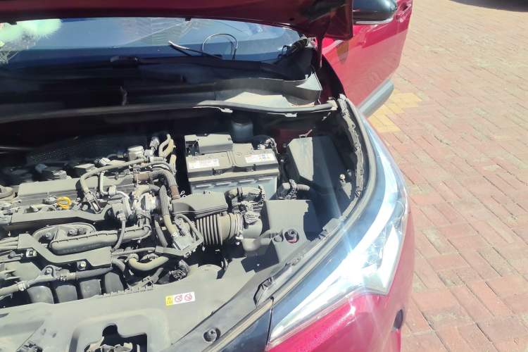 Used Toyota IZOA 2018 2.0L Yichi Edition China V Standard Engine Bay Left