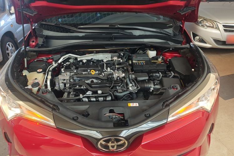 Used Toyota IZOA 2018 2.0L Yichi Edition China V Standard Engine Bay