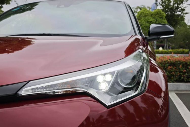 Used Toyota IZOA 2018 2.0L Yichi Version China VI Standard Exterior 11