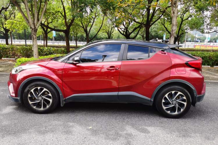 Used Toyota IZOA 2018 2.0L Yichi Version China VI Standard Exterior 3