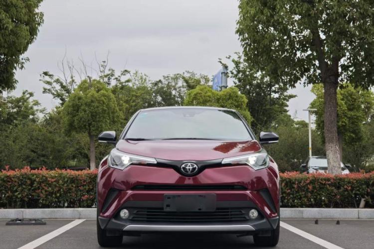Used Toyota IZOA 2018 2.0L Yichi Version China VI Standard Exterior 3