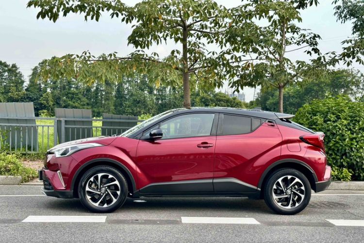 Used Toyota IZOA 2018 2.0L Yichi Edition China V Standard Exterior 4