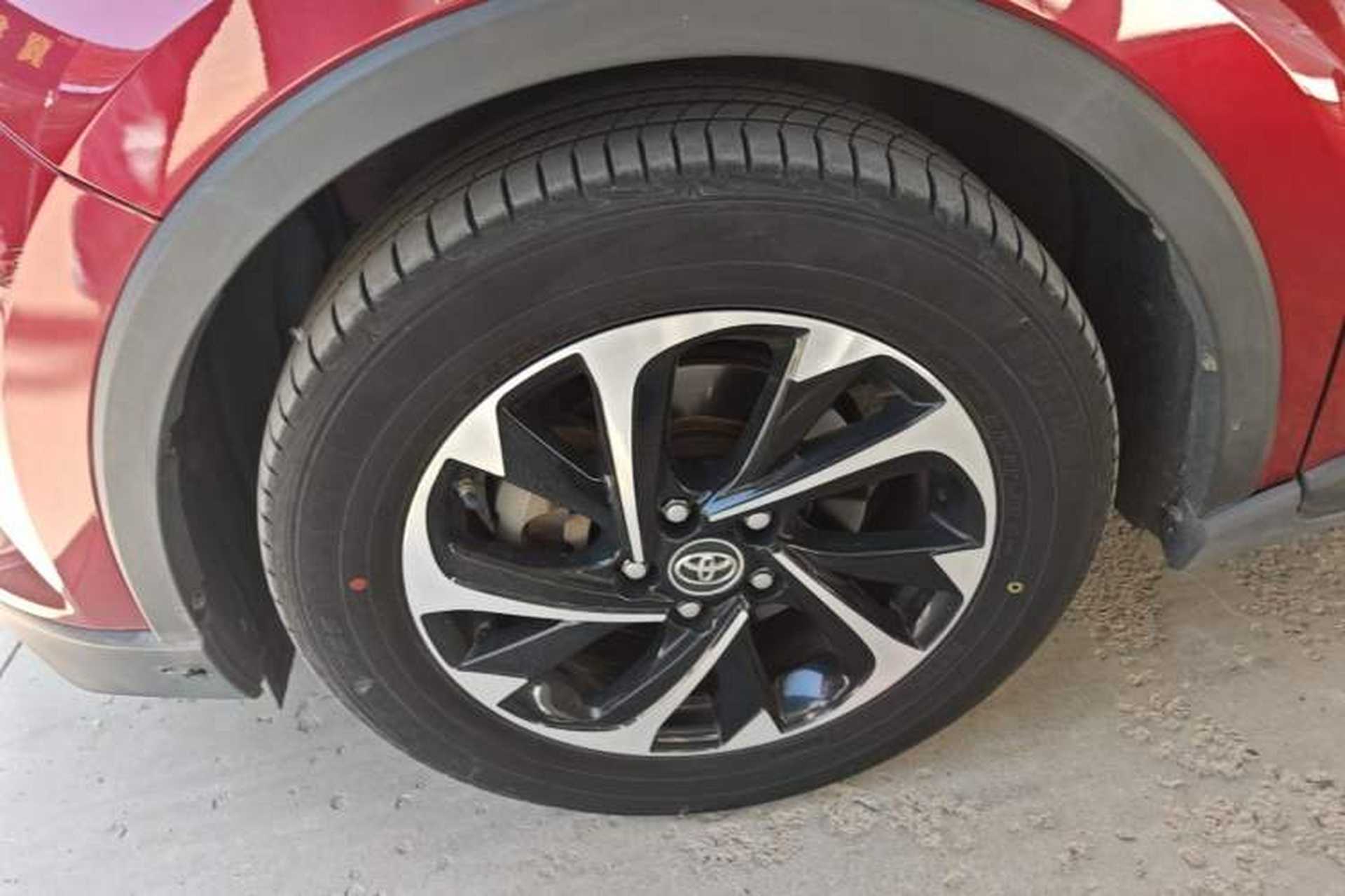 Used Toyota IZOA 2018 2.0L Yichi Version China VI Standard Exterior 4
