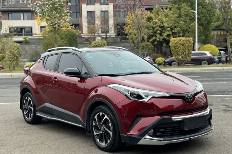 Used Toyota IZOA 2018 2.0L Yichi Version China VI Standard Exterior 6