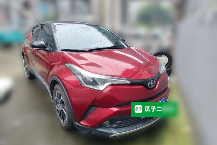 Used Toyota IZOA 2018 2.0L Yichi Version China VI Standard Front Right 45 Deg