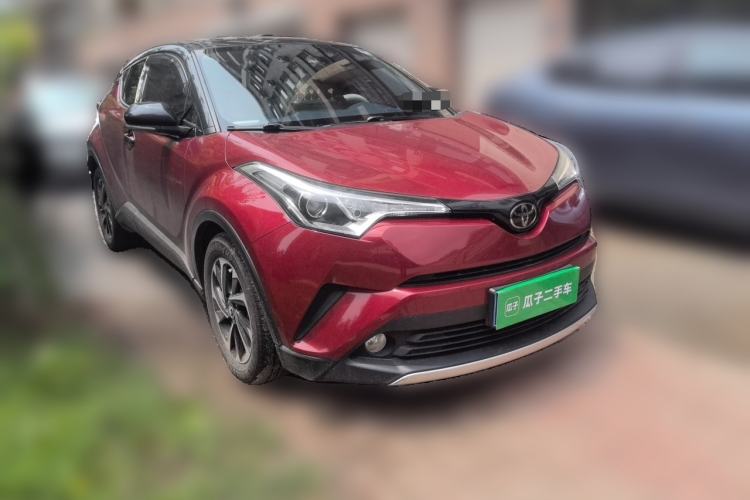 Used Toyota IZOA 2018 2.0L Yichi Version China VI Standard Front Right 45 Deg