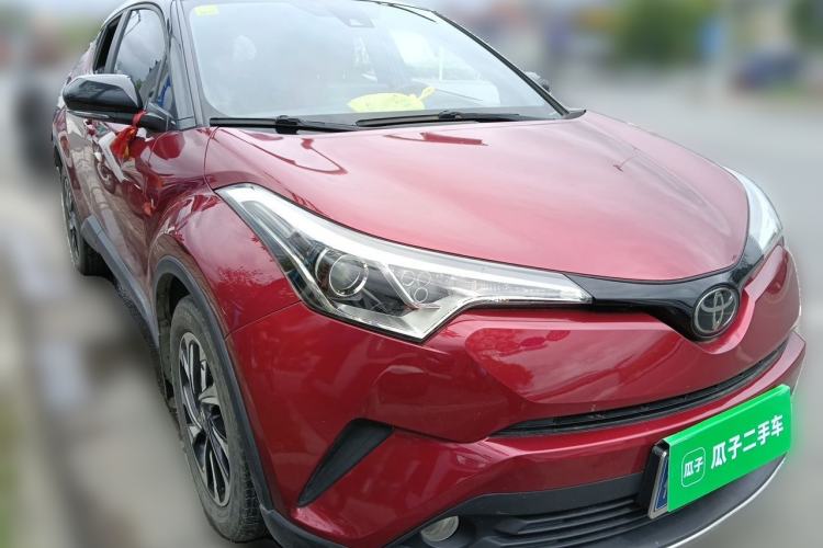 Used Toyota IZOA 2018 2.0L Yichi Version China VI Standard Front Right 45 Deg