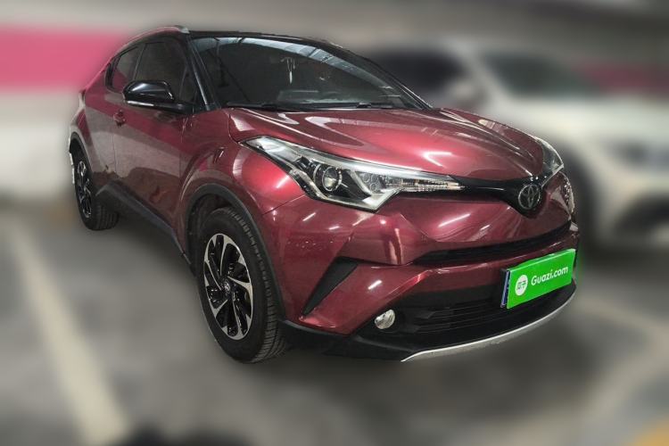 Used Toyota IZOA 2018 2.0L Yichi Version China VI Standard Front Right 45 Deg
