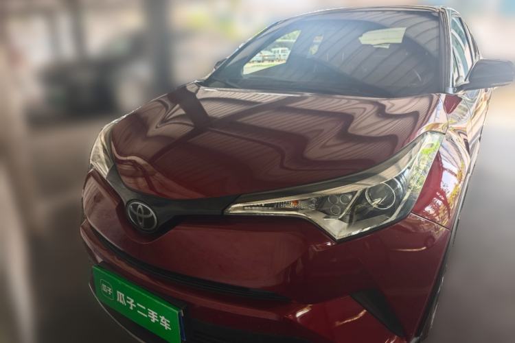Used Toyota IZOA 2018 2.0L Yichi Version China VI Standard Front