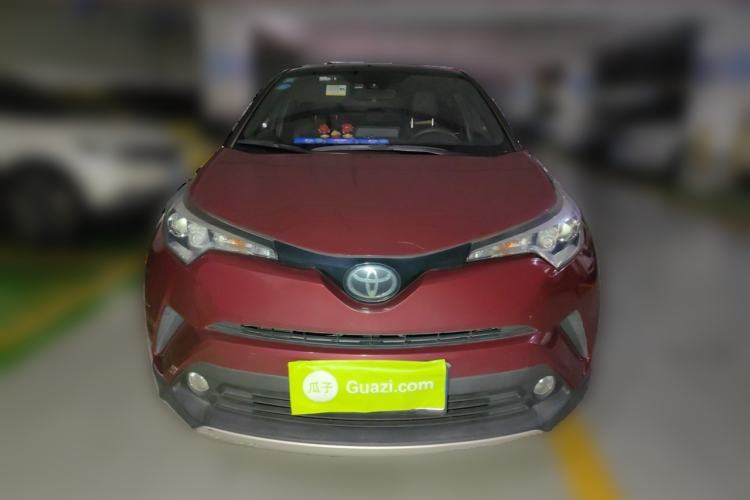 Used Toyota IZOA 2018 2.0L Yichi Version China VI Standard Front