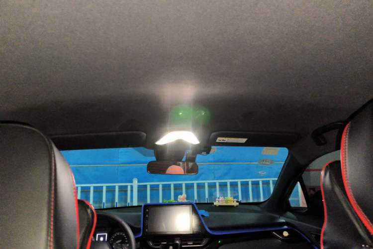 Used Toyota IZOA 2018 2.0L Yichi Edition China V Standard Headliner