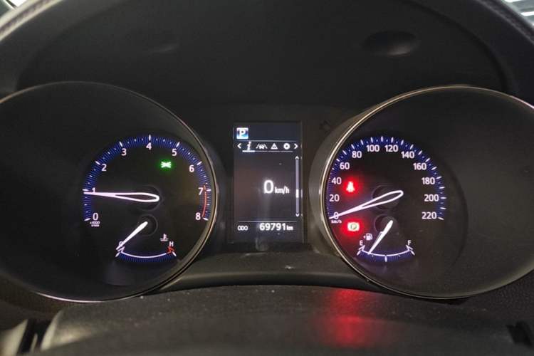 Used Toyota IZOA 2018 2.0L Yichi Edition China V Standard Instrument Cluster
