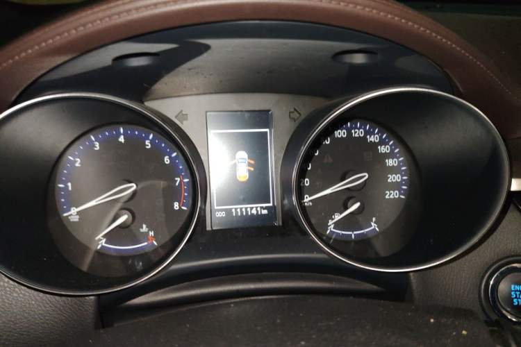 Used Toyota IZOA 2018 2.0L Yixuan Version China V Standard Instrument Cluster