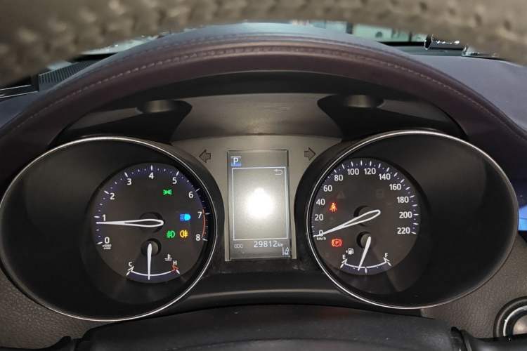 Used Toyota IZOA 2018 2.0L Yichi Version China VI Standard Instrument Cluster