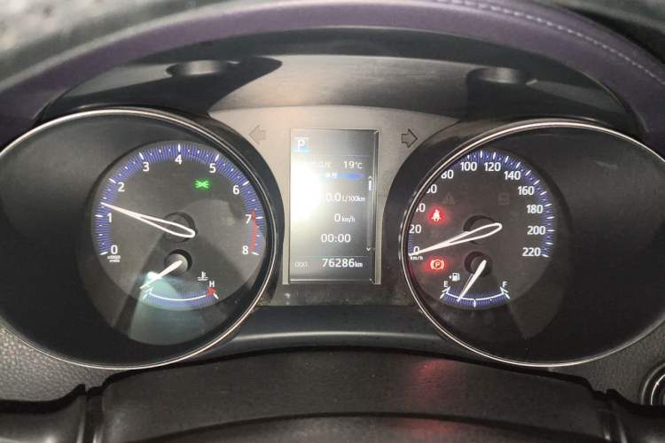 Used Toyota IZOA 2018 2.0L Yichi Version China VI Standard Instrument Cluster