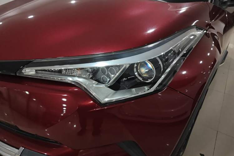 Used Toyota IZOA 2018 2.0L Yichi Version China VI Standard Left Front Headlight
