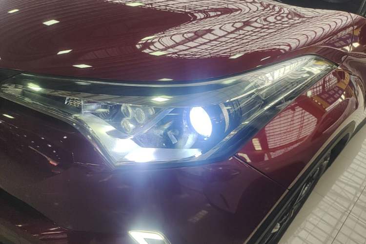 Used Toyota IZOA 2018 2.0L Yichi Edition China V Standard Left Front Headlight