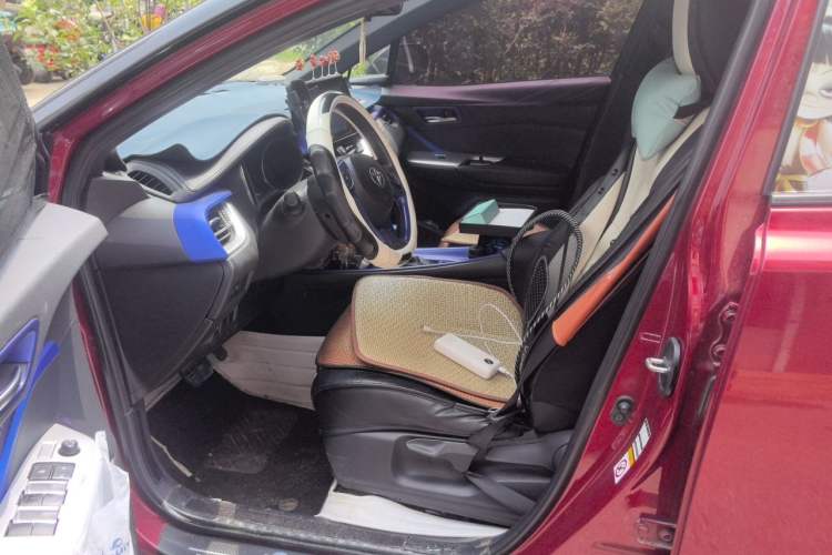 Used Toyota IZOA 2018 2.0L Yichi Version China VI Standard Left Front Seat