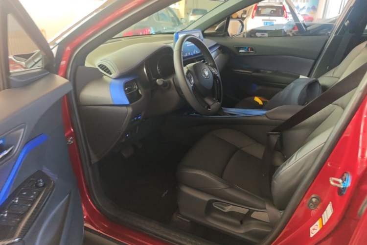 Used Toyota IZOA 2018 2.0L Yichi Edition China V Standard Left Front Seat
