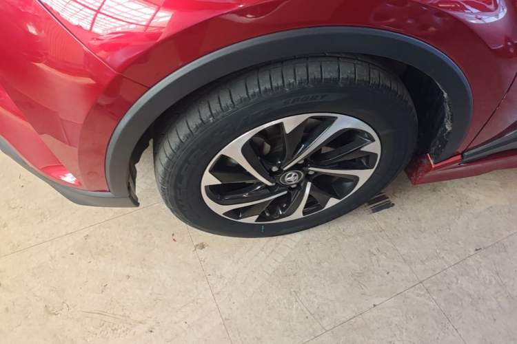 Used Toyota IZOA 2018 2.0L Yichi Edition China V Standard Left Front Wheel Hub
