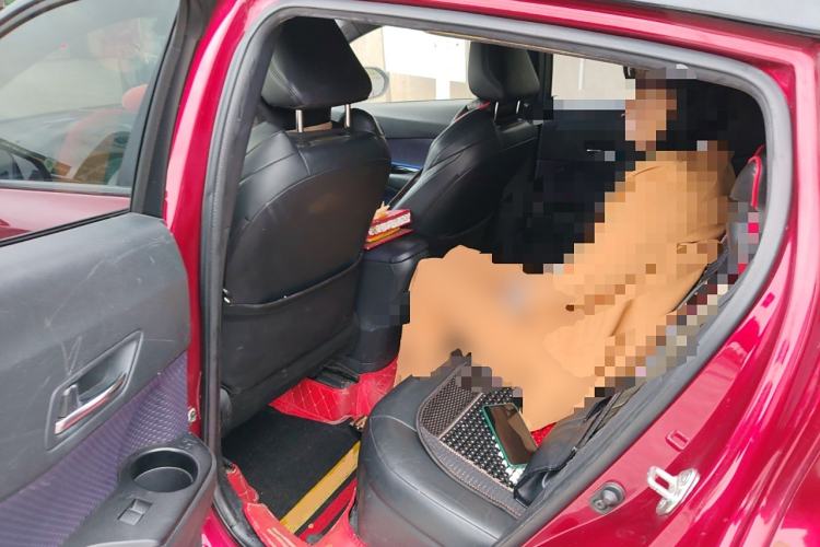 Used Toyota IZOA 2018 2.0L Yichi Version China VI Standard Left Rear Seat
