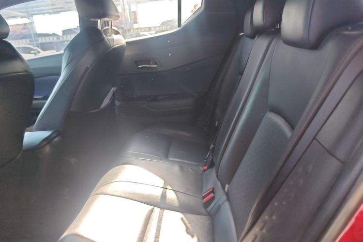 Used Toyota IZOA 2018 2.0L Yichi Version China VI Standard Left Rear Seat