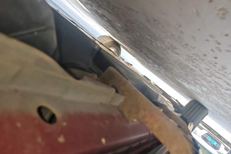 Used Toyota IZOA 2018 2.0L Yichi Version China VI Standard Left Side Sill
