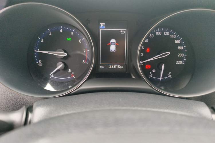 Used Toyota IZOA 2018 2.0L Yichi Edition China V Standard Odometer Close Up
