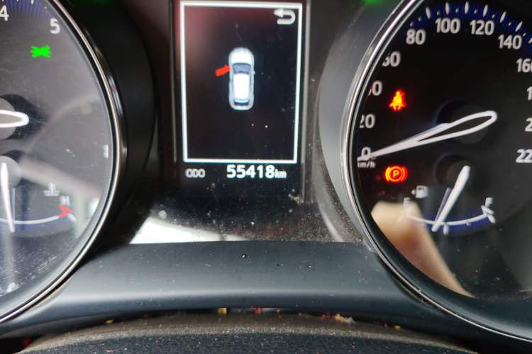 Used Toyota IZOA 2018 2.0L Yichi Version China VI Standard Odometer Close Up