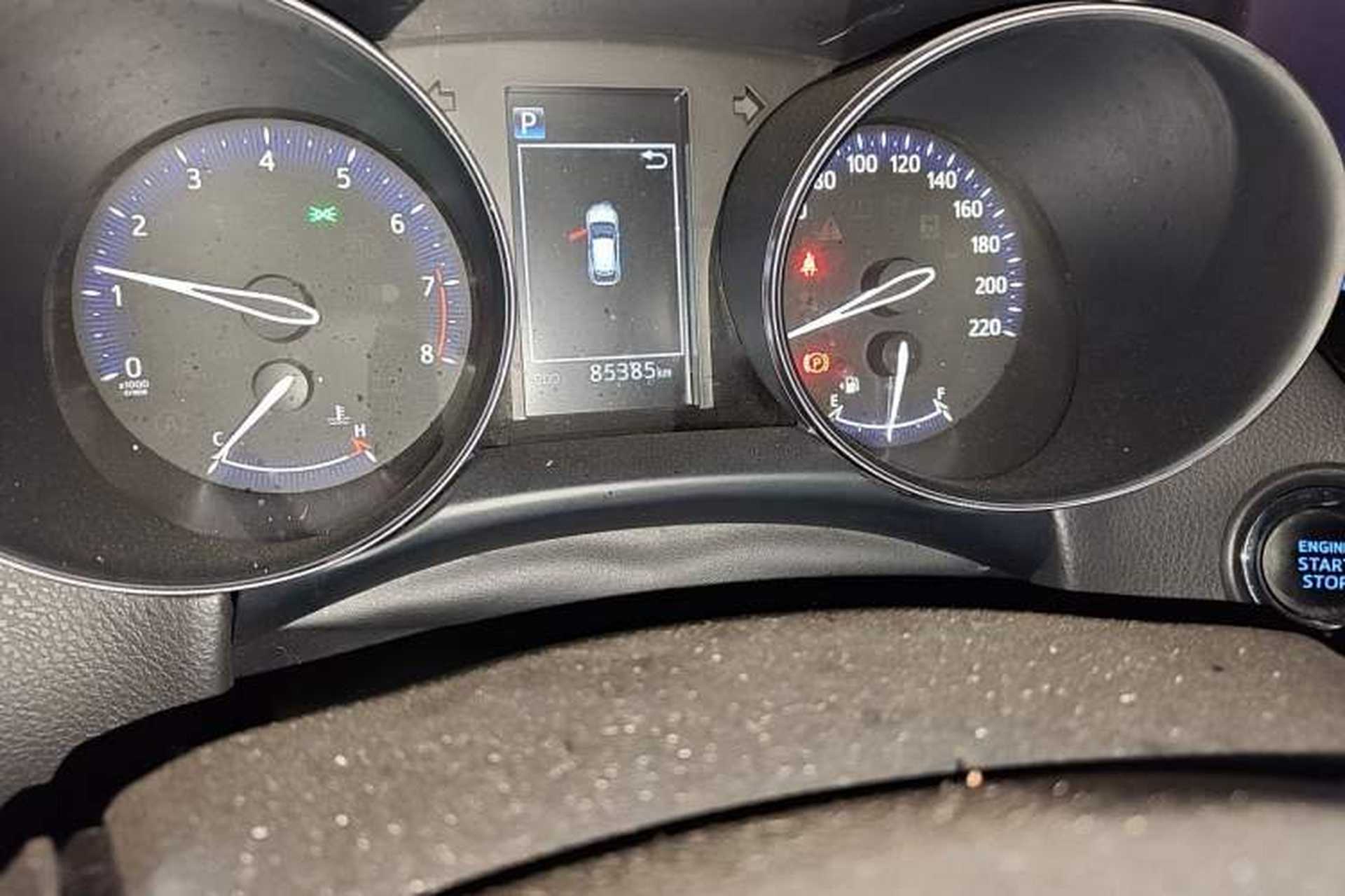 Used Toyota IZOA 2018 2.0L Yichi Version China VI Standard Odometer Close Up