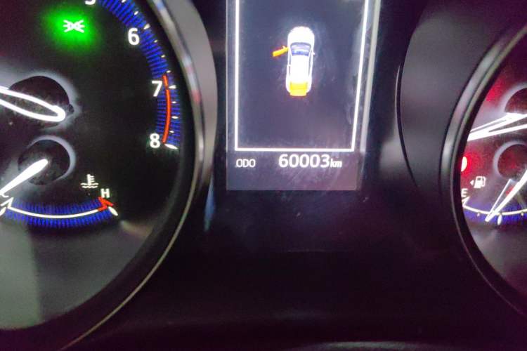 Used Toyota IZOA 2018 2.0L Yichi Version China VI Standard Odometer Close Up