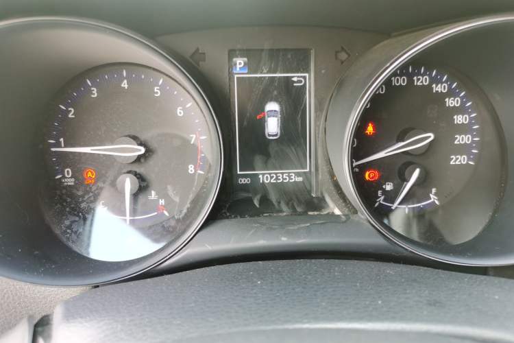 Used Toyota IZOA 2018 2.0L Yichi Version China VI Standard Odometer Close Up