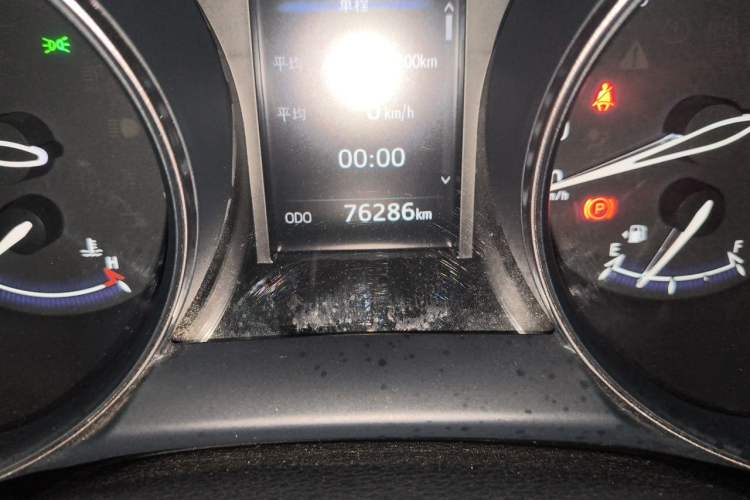Used Toyota IZOA 2018 2.0L Yichi Version China VI Standard Odometer Close Up
