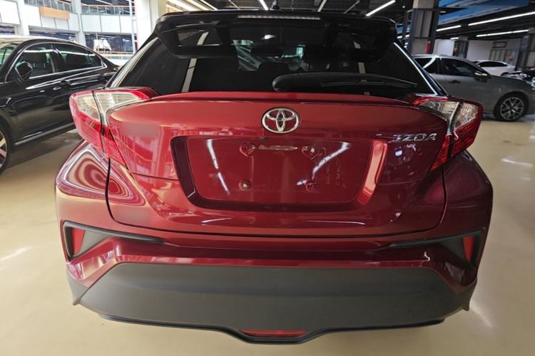 Used Toyota IZOA 2018 2.0L Yichi Edition China V Standard Rear