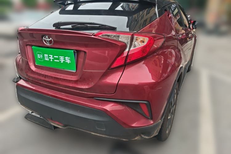 Used Toyota IZOA 2018 2.0L Yixuan Sunroof Version China VI Standard Rear Right 45 Deg