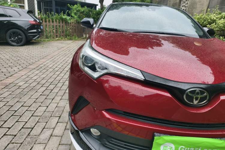 Used Toyota IZOA 2018 2.0L Yichi Edition China V Standard Right Front Headlight