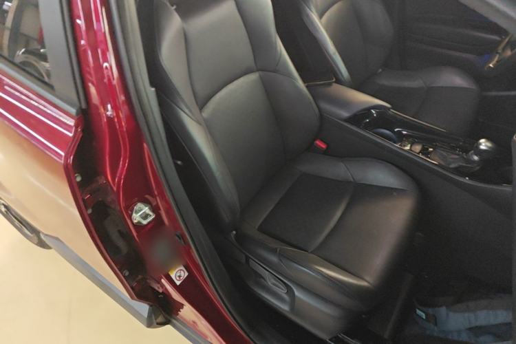 Used Toyota IZOA 2018 2.0L Yichi Edition China V Standard Right Front Seat