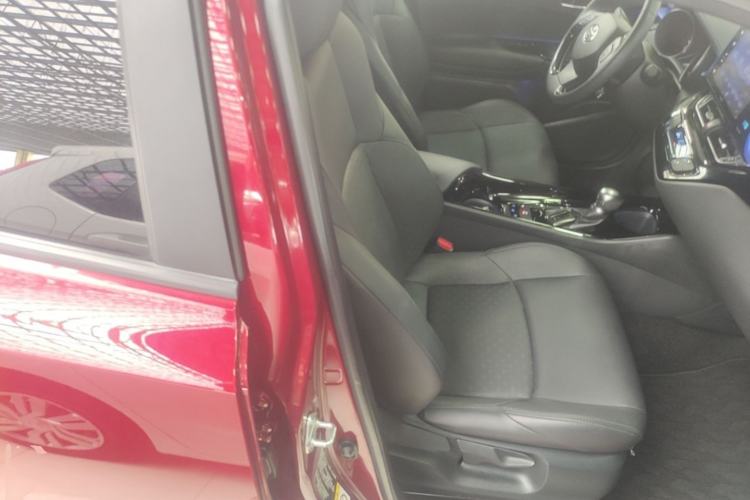 Used Toyota IZOA 2018 2.0L Yichi Edition China V Standard Right Front Seat