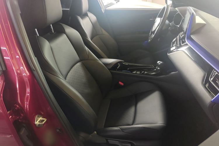 Used Toyota IZOA 2018 2.0L Yichi Version China VI Standard Right Front Seat