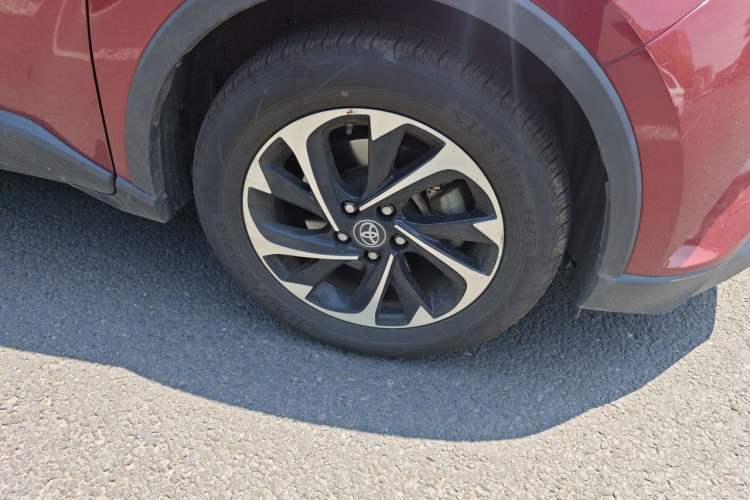Used Toyota IZOA 2018 2.0L Yichi Edition China V Standard Right Front Wheel Hub
