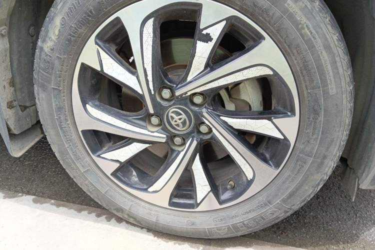 Used Toyota IZOA 2018 2.0L Yichi Version China VI Standard Right Front Wheel Hub